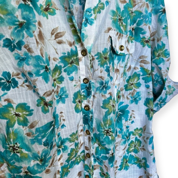 Karen Scott Light-Weight 3/4 Adjustable Sleeve Button Down Blouse Floral Print - Picture 6 of 13